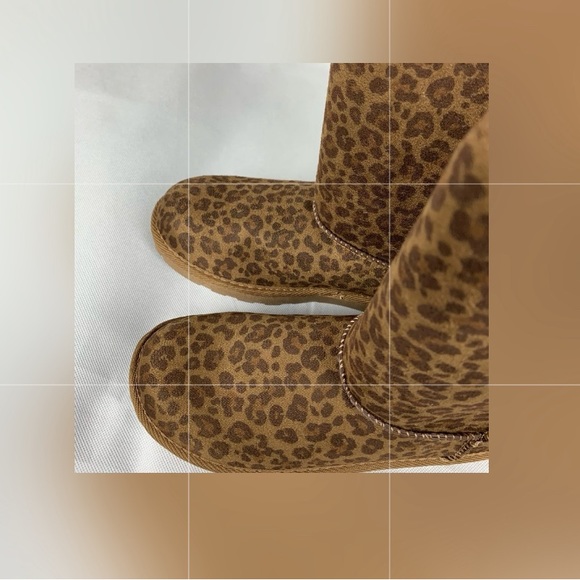 Arizona Boots Sina Size 7 Leopard Brown Faux Suede Memory Foam Insole NIB - Picture 2 of 5